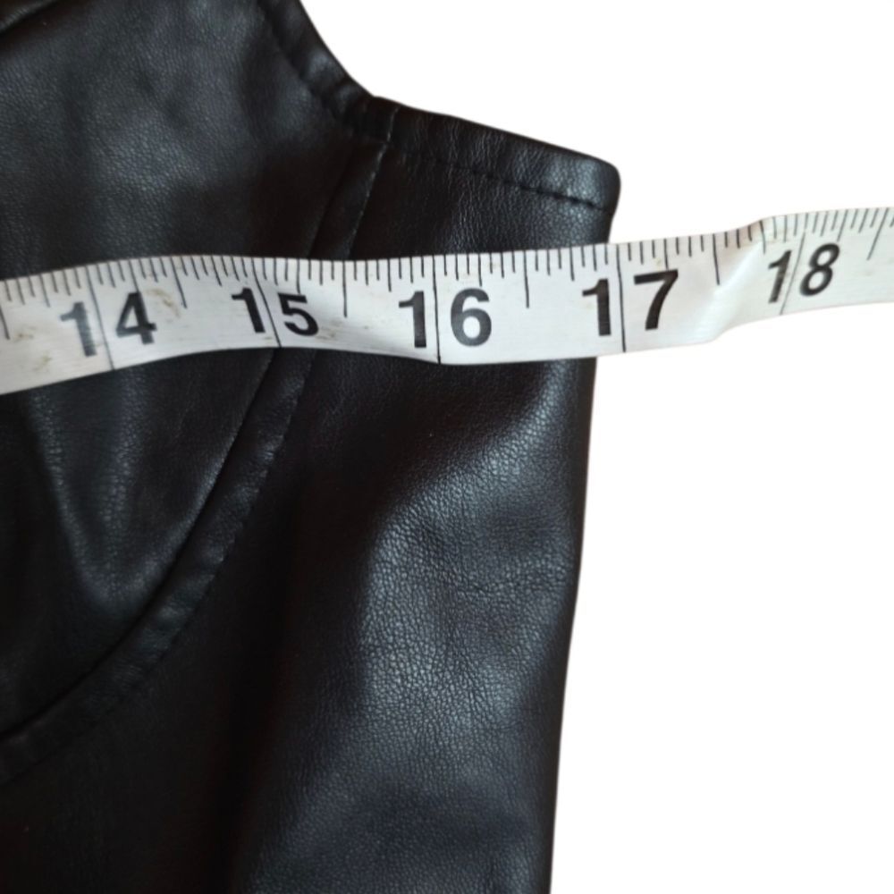 High Mileage Faux Leather Vest Size M - Picture 4 of 4